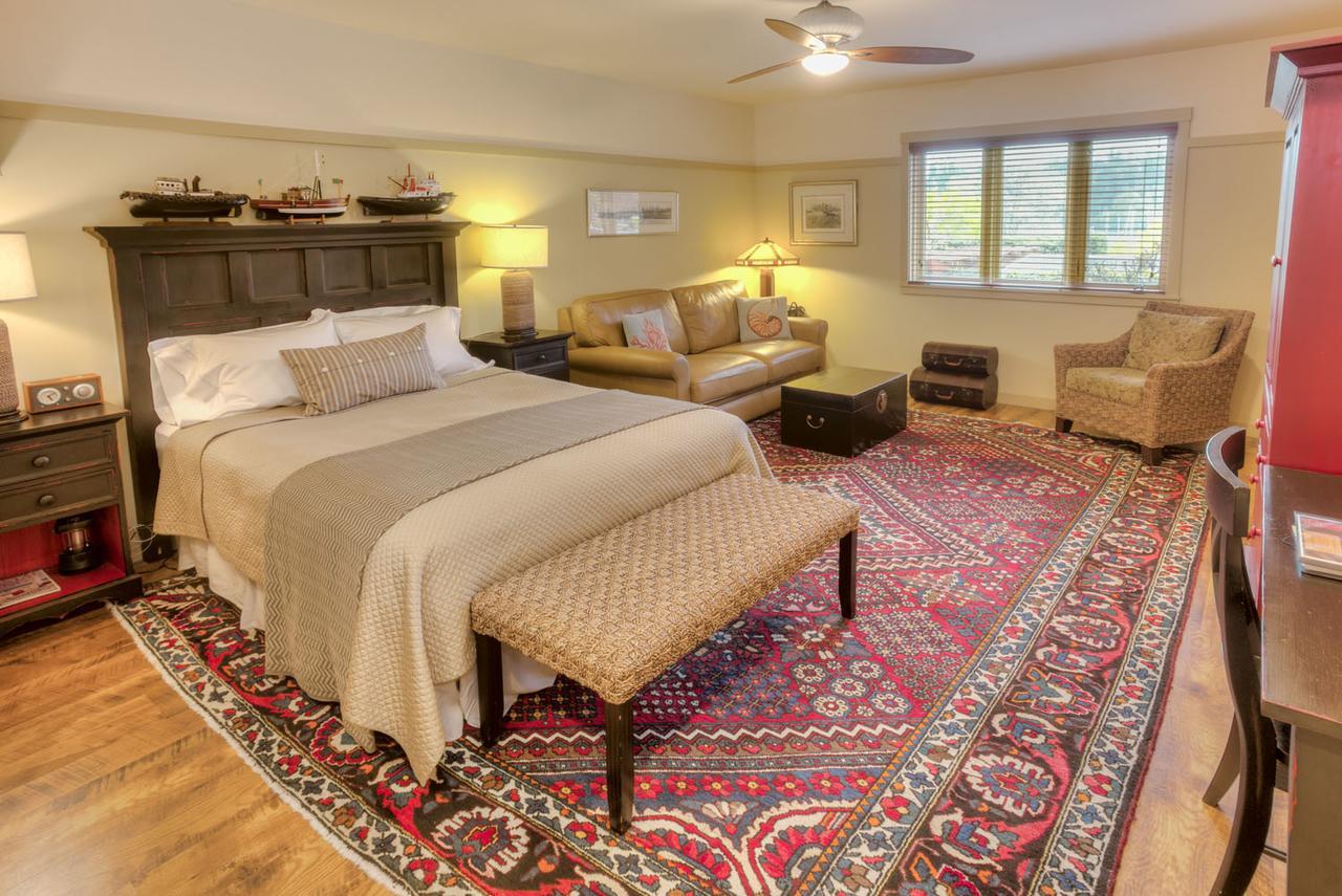 The Eagle Harbor Inn Bainbridge Island Exterior photo